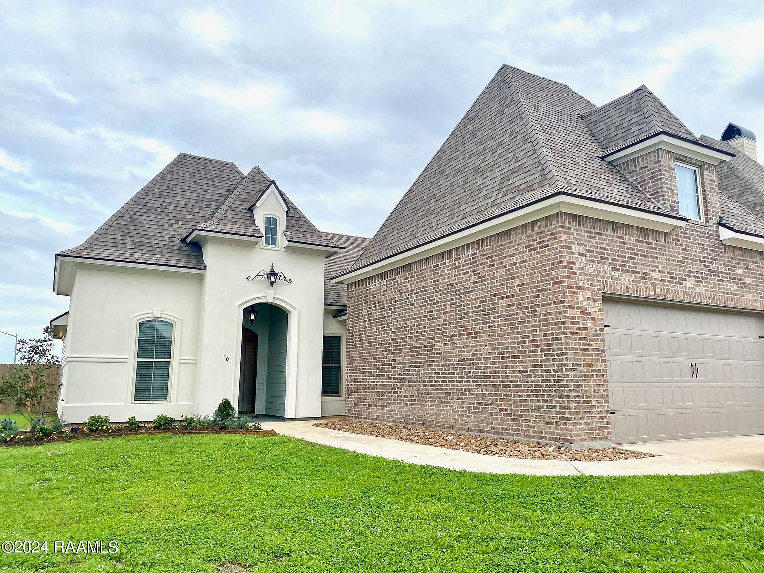 101 San Sebastian Dr, Youngsville, LA 70592 MLS 24002813 Zillow