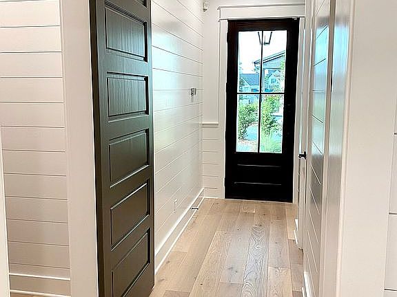 5th image of 429 Ridgewalk Cir
