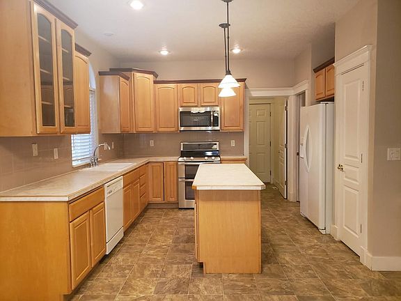 4th image of 14414 W Woodspring Dr