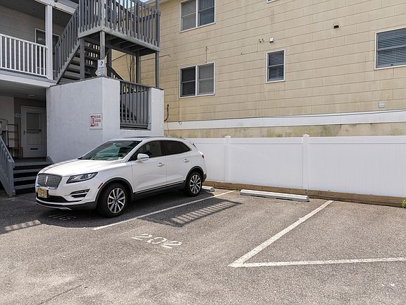 2nd image of 3400 Landis Ave Unit 202