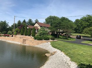 805 Robinson Rd, Morganfield, KY 42437