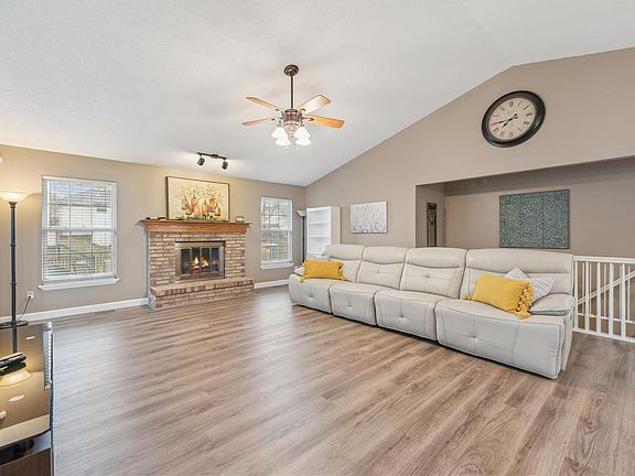 4th image of 2826 Merganser Dr