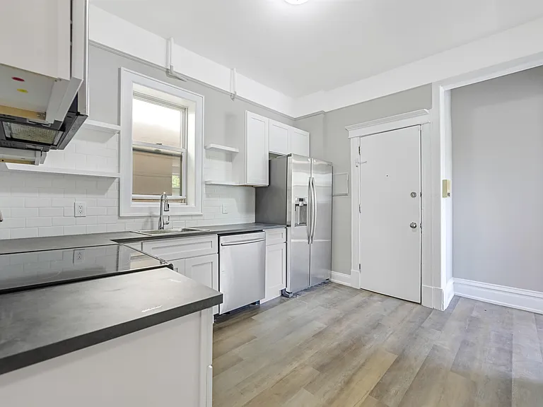 935 Boulevard E #2 — Photo 12