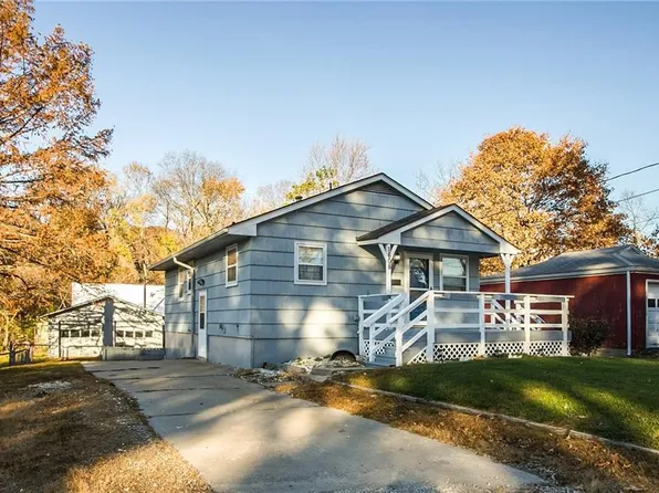 1608 S Pollard Ave, Independence, MO 64055