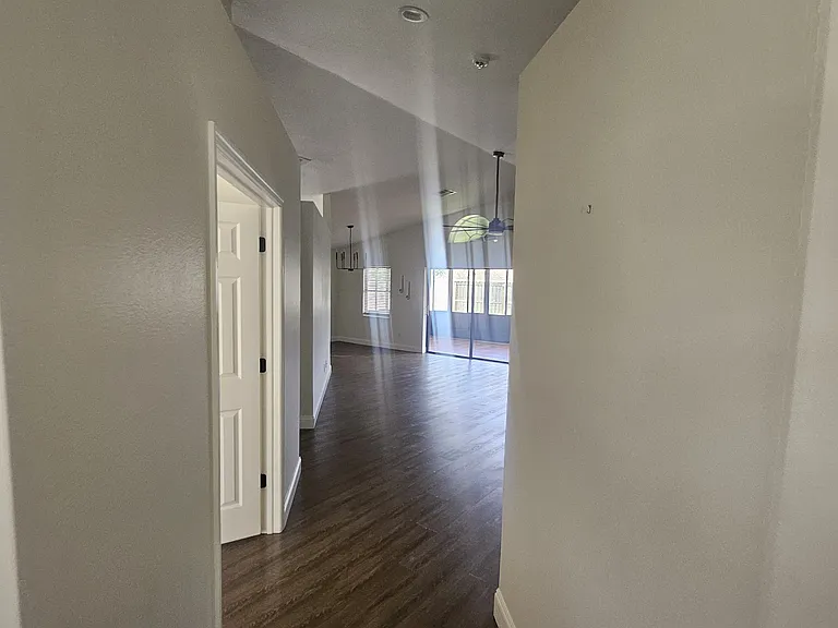 1712 Erin Brooke Dr — Photo 13