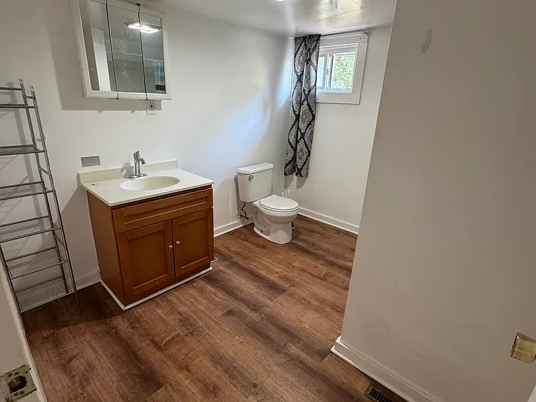 28 Compton St #1 — Photo 6