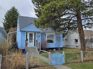 11512 86th St NW, Edmonton, AB T5B 3J5