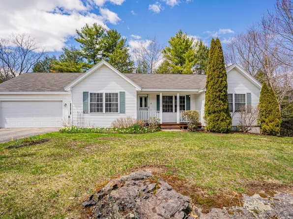 18 Parkside Drive, Biddeford, ME 04005