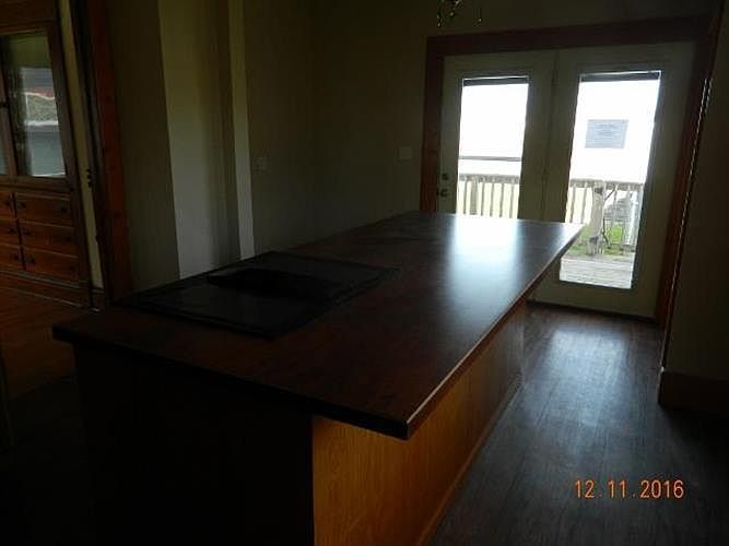 1st image of 1034 Kensington Ave