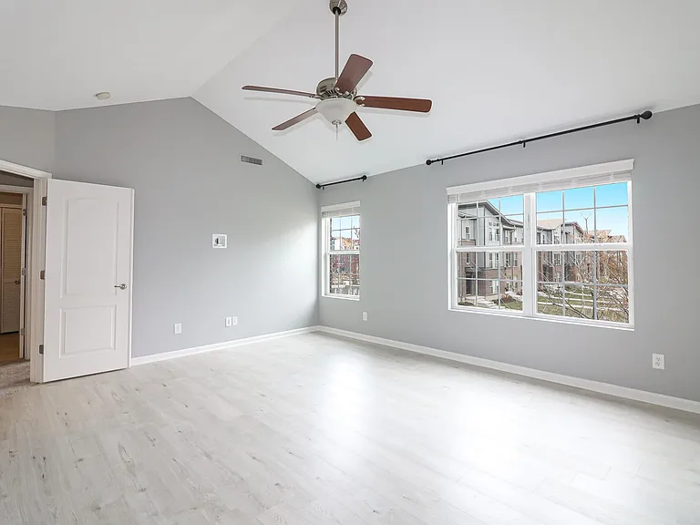 13539 Erlen Dr — Photo 22