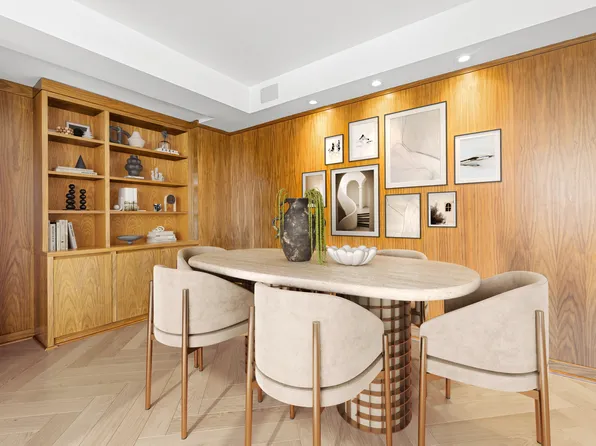 2 Charlton Street image 7 of 20