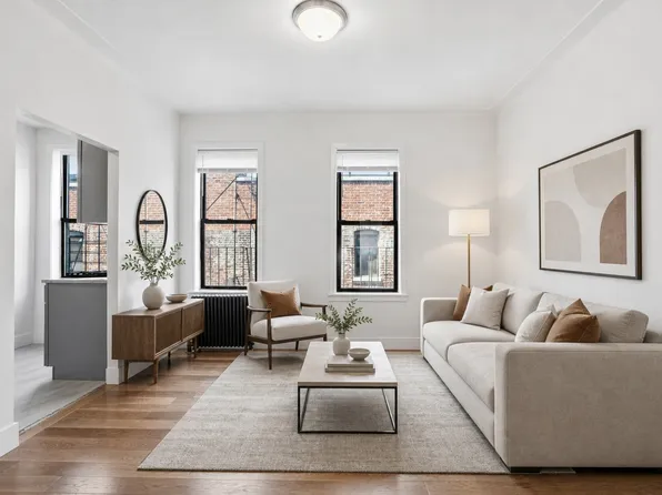 160 Wadsworth Avenue image 1 of 10