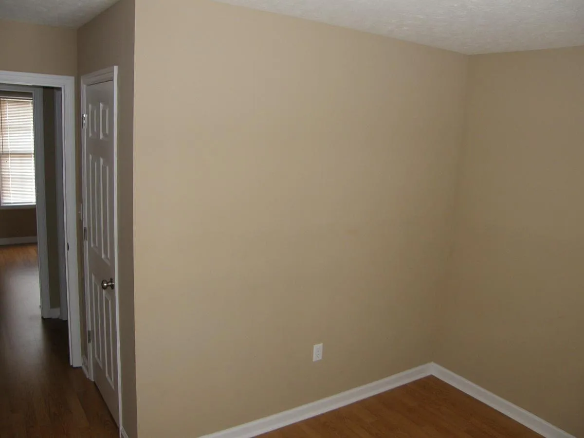 168 Dunbar Lane — Photo 3