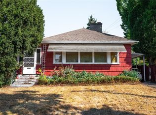 3111 Rutledge St, Victoria, BC V8X1N3