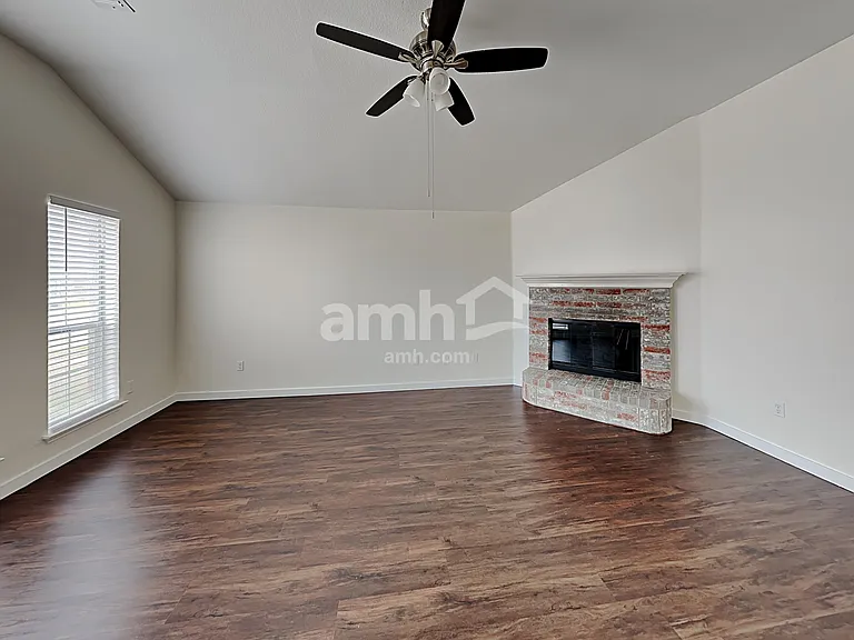 7031 Rovato Dr — Photo 8