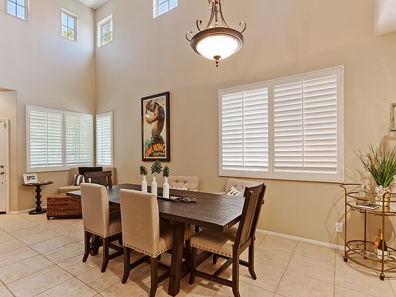 3rd image of 32117 Big Oak Ln
