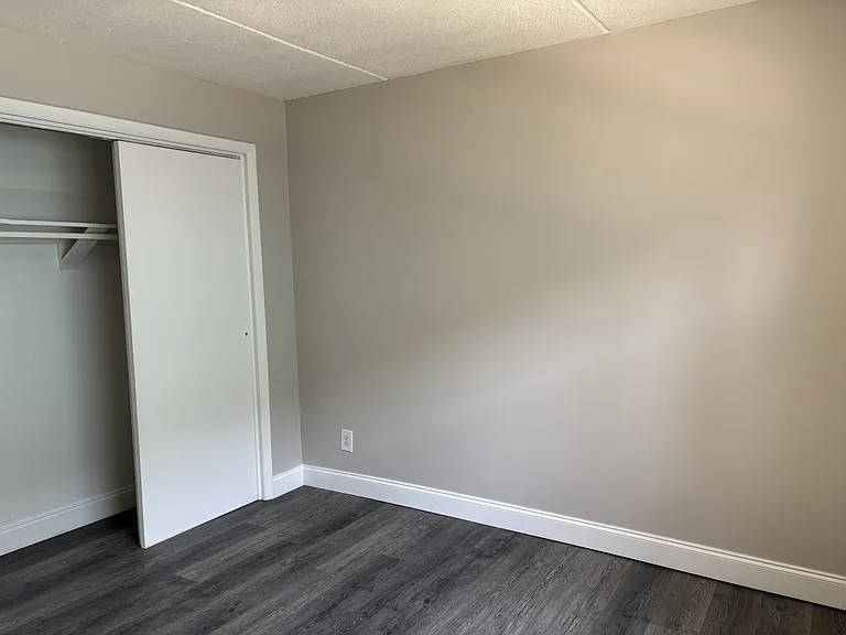 321 Johnson Ave — Photo 10