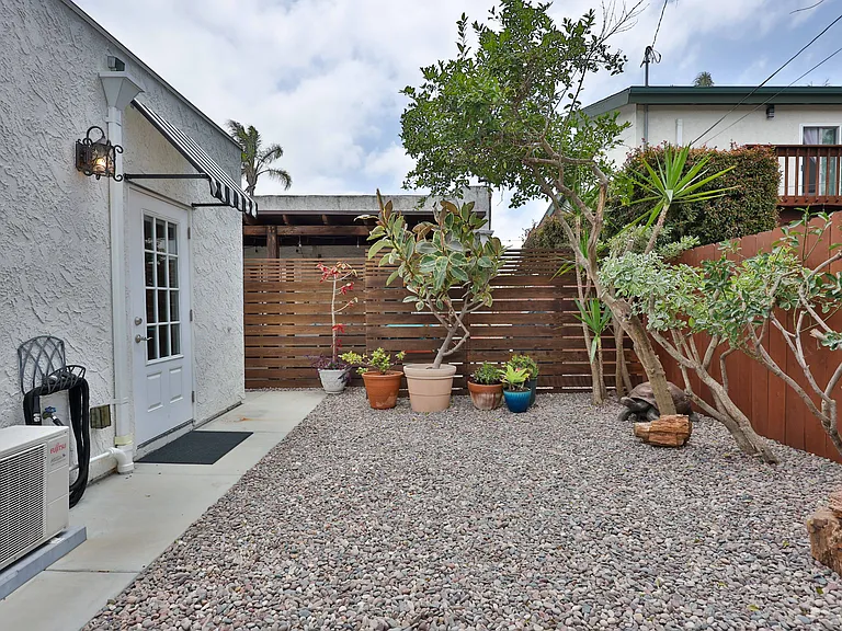 5036 Raymond Pl — Photo 11