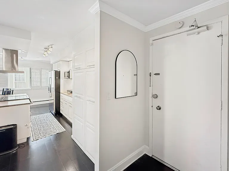 1885 Jackson St #403 — Photo 9
