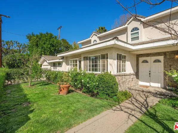 16155 Otsego St, Encino, CA 91436