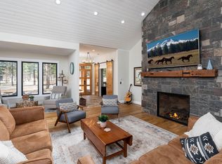 16611 Wilt Rd, Sisters, OR 97759