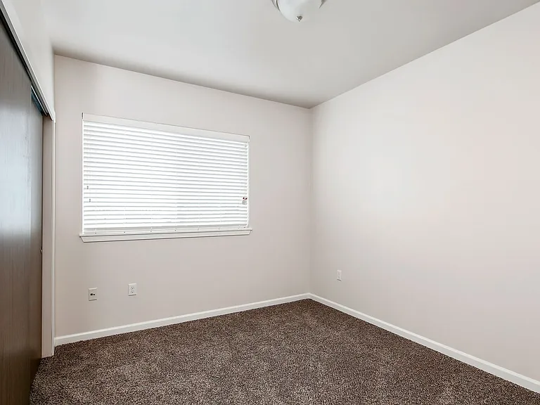 East Ridge Apartments — Photo 25