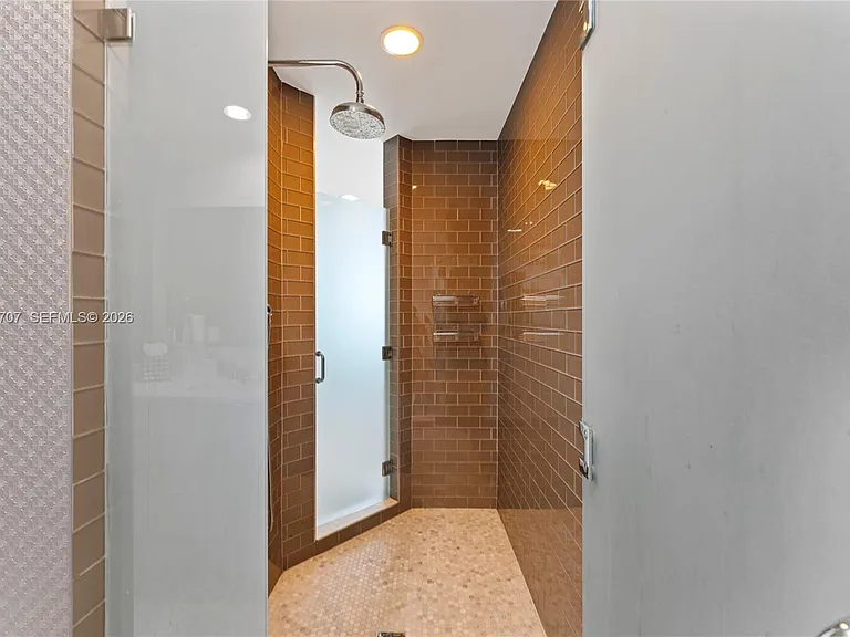 5959 Collins Ave #1201 — Photo 28