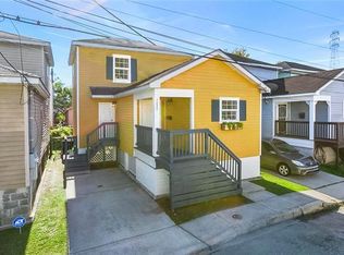 1327 Ferry Pl, New Orleans, LA 70118