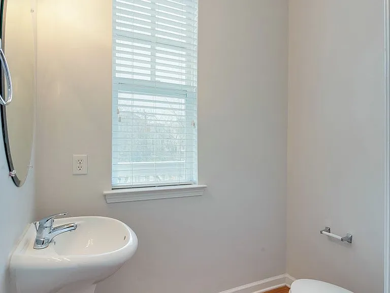1508 Walnut View Dr — Photo 21