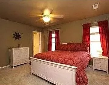11939 Bolton Dr — Photo 5