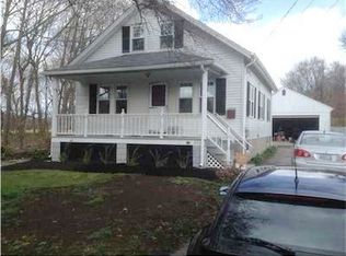 23 Townsend St, Barrington, RI 02806