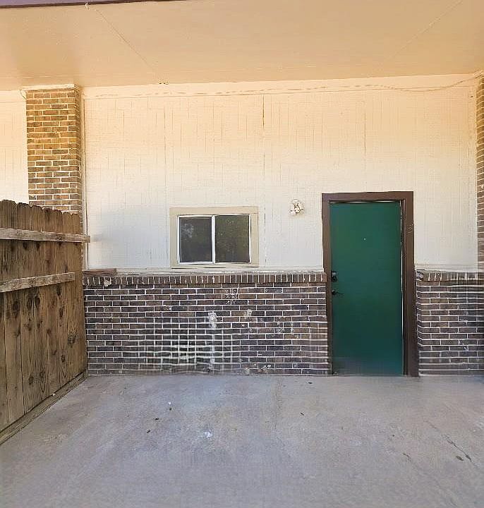 1st image of 100 Quail Run Rd #5