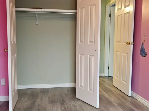 6767 Thorold Stone Rd #29, Niagara Falls, ON L2J 3W9