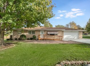 19 Poplar Rd, Yorkville, IL 60560