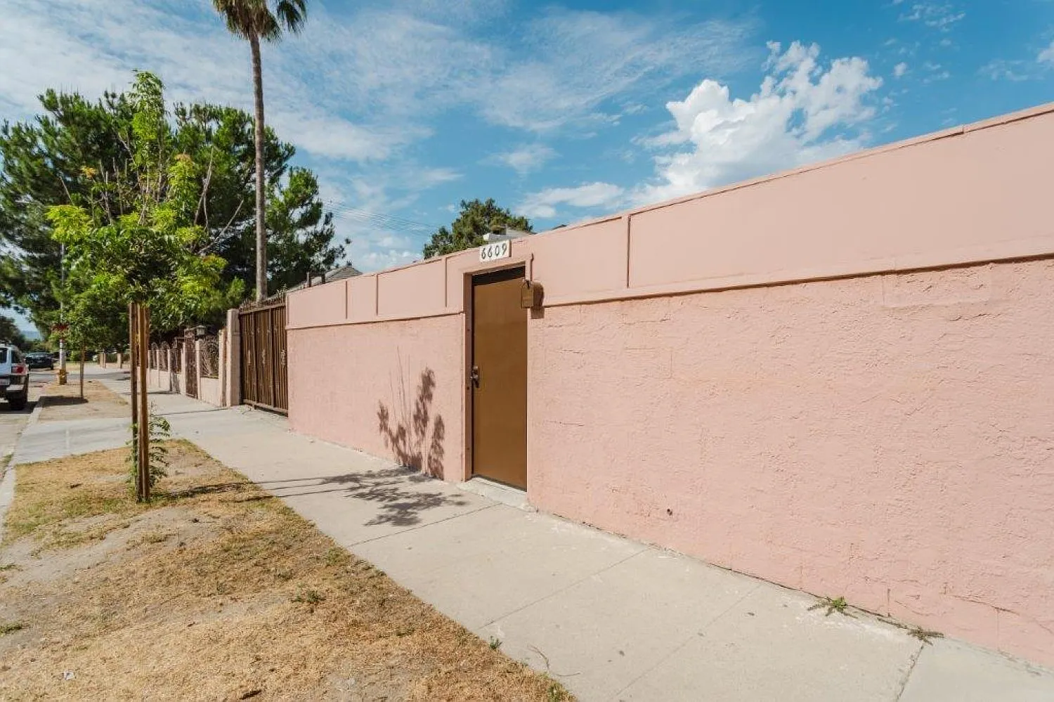 2 bed, 990 sqft, $2,900 — Photo 3