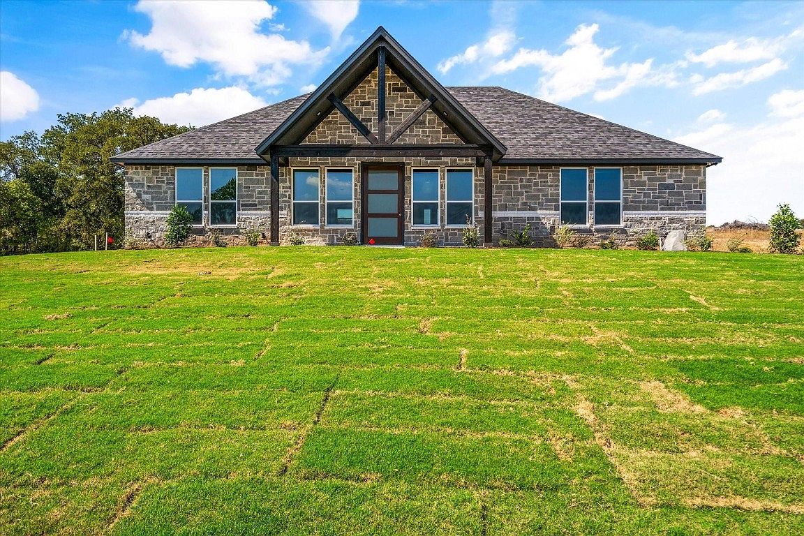 10024 Valley Oak Ct, Springtown, TX 76082 Zillow