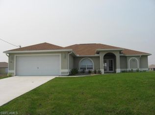 324 NW 10th Ter, Cape Coral, FL 33993