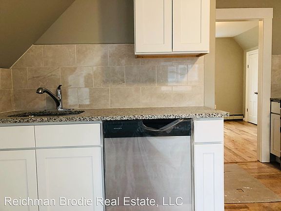 3rd image of 27 Shelton Ave #3