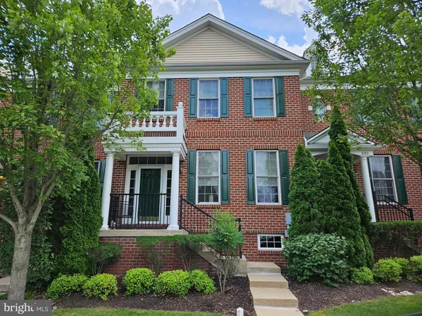 3137 W Brighton St, Furlong, PA 18925
