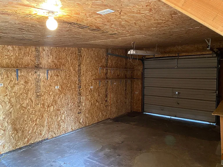 1803 Siskiyou St — Photo 5