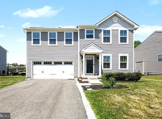 17 Viburnum Ave, Elkton, MD 21921