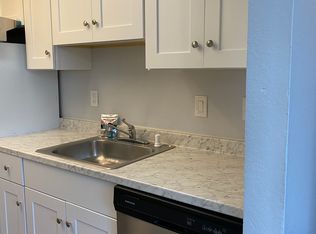 9918 Des Moines Memorial Dr S #2, Seattle, WA 98108