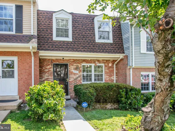 3546 Castle Hill Dr, Woodbridge, VA 22193