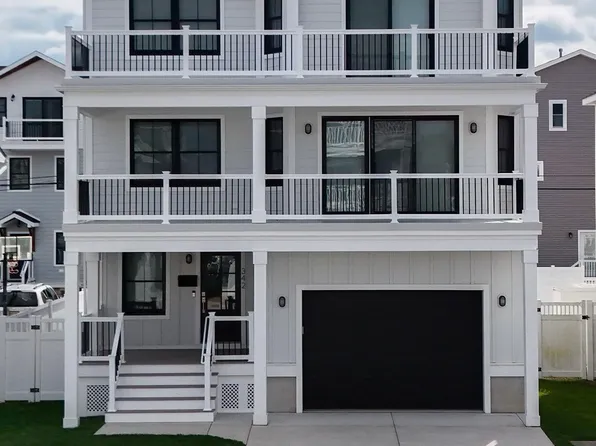 342 38th St S, Brigantine, NJ 08203