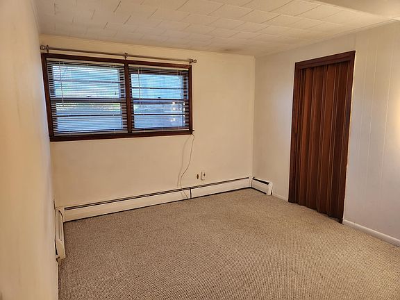 5th image of 1 Dunston Ave #1