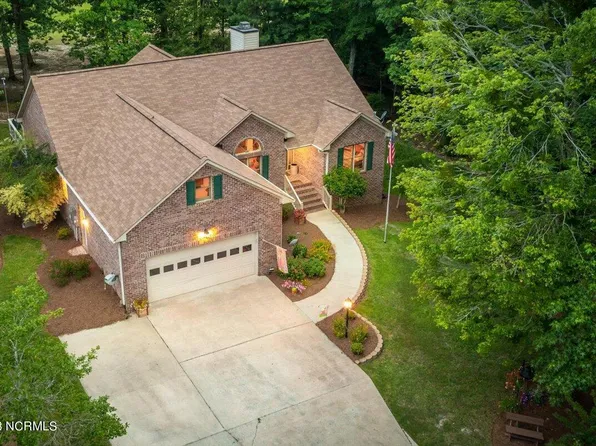 918 Potomac Drive, Chocowinity, NC 27817