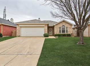 3612 Cripple Creek Trl, Roanoke, TX 76262
