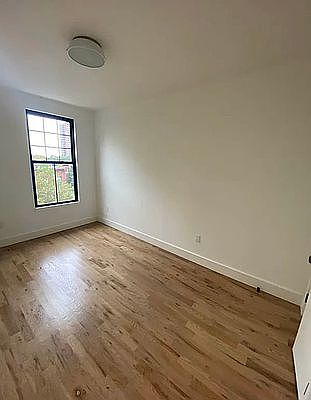 3rd image of 1268 Herkimer St #2B