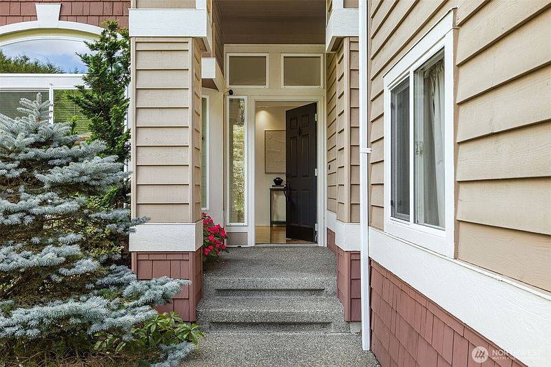 4th image of 4226 258th Avenue SE