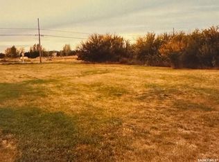 610 Main St, Mossbank, SK S0H3G0